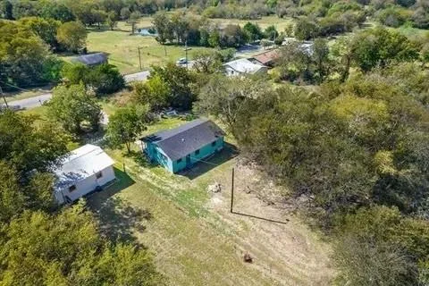 621 W 9th Street Kemp, TX 75143