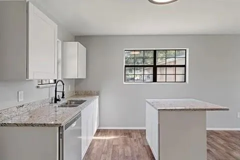 621 W 9th Street Kemp, TX 75143