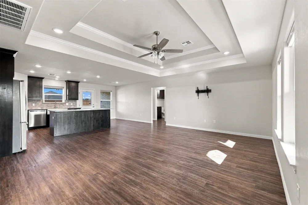3018 Silver Charm Avenue Durant, OK 74701