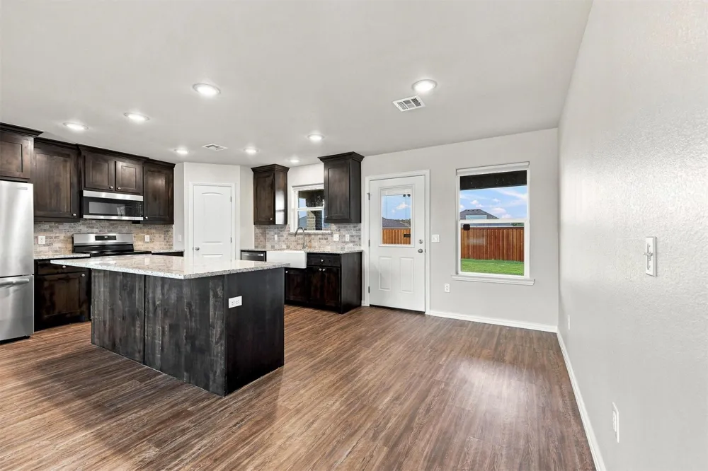 3018 Silver Charm Avenue Durant, OK 74701