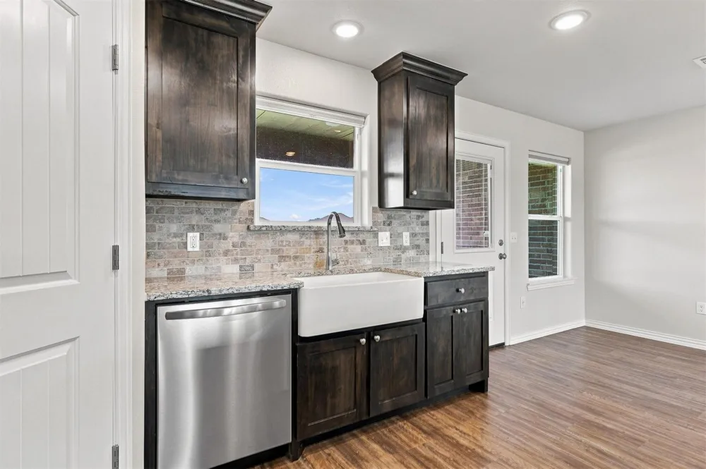 3018 Silver Charm Avenue Durant, OK 74701