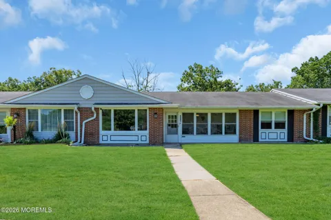 605 Lake Point Drive #B