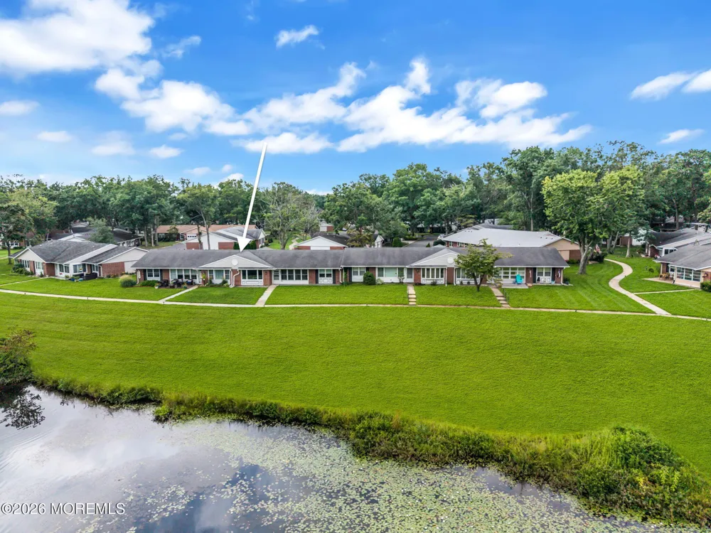605 Lake Point Drive #B Lakewood, NJ 08701