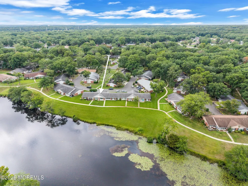 605 Lake Point Drive #B Lakewood, NJ 08701