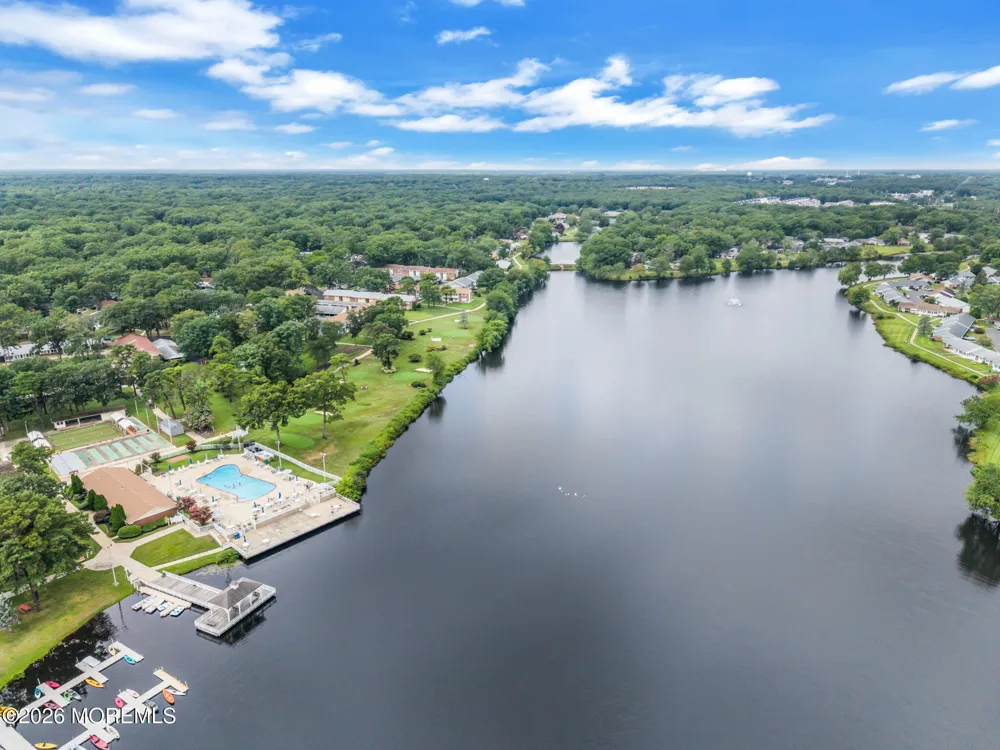 605 Lake Point Drive #B Lakewood, NJ 08701