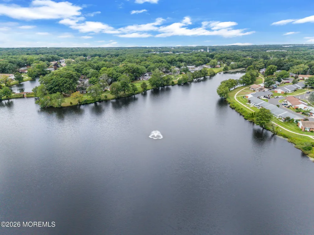 605 Lake Point Drive #B Lakewood, NJ 08701