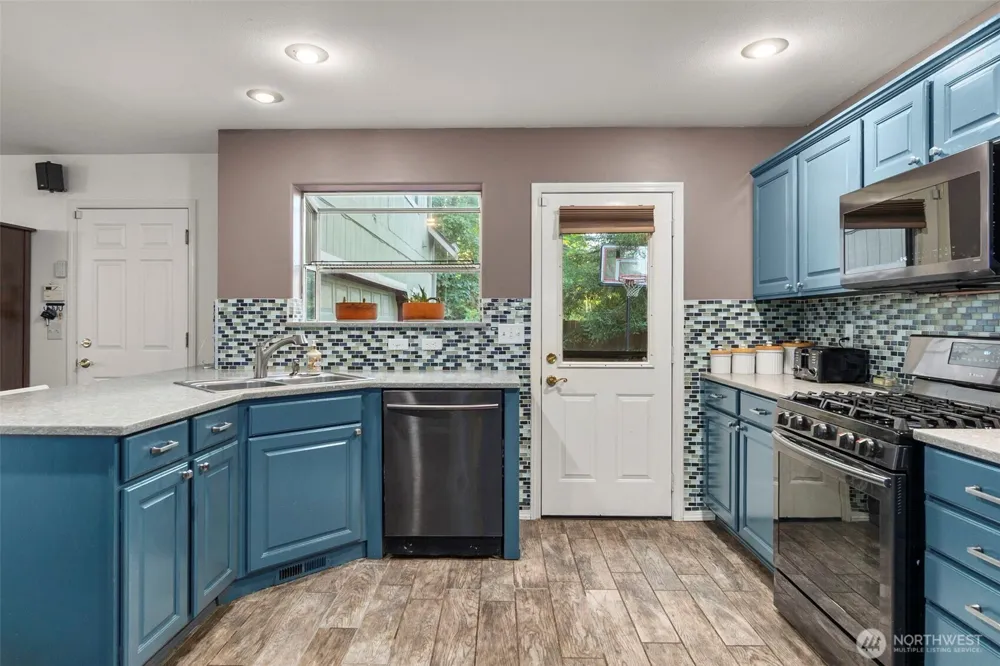 5104 41st Avenue SE Lacey, WA 98503
