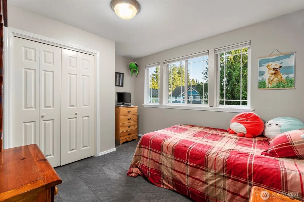 5104 41st Avenue SE Lacey, WA 98503
