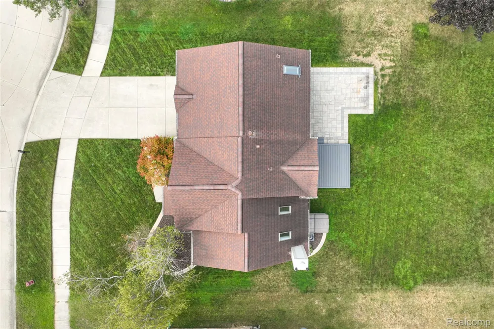 384 Stonehenge Drive Canton Charter Township, MI 48188