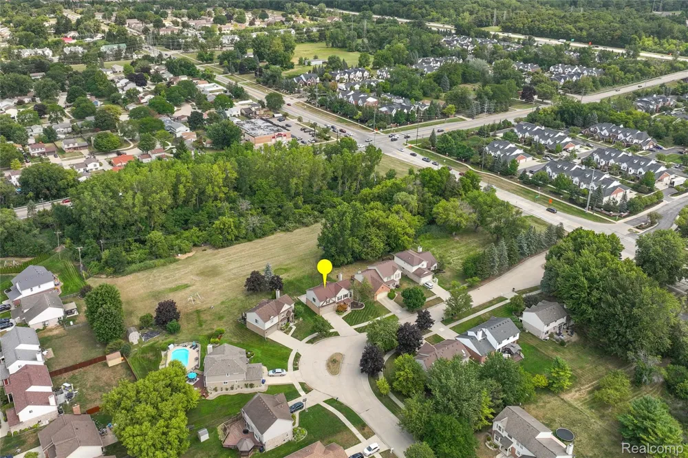 384 Stonehenge Drive Canton Charter Township, MI 48188