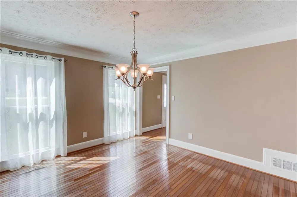 1162 Melton Drive SW Lilburn, GA 30047
