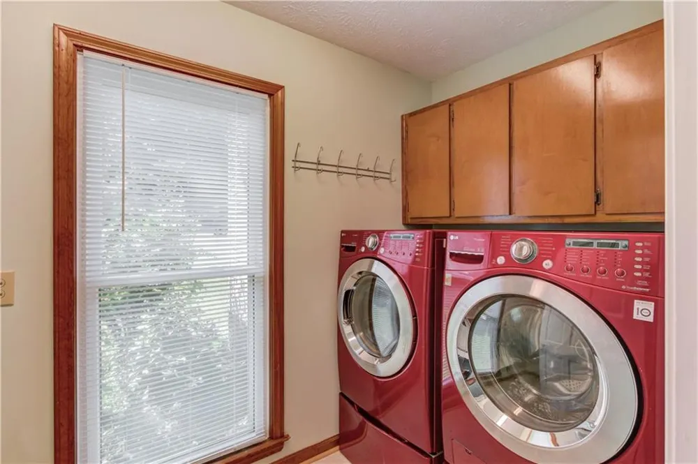 1162 Melton Drive SW Lilburn, GA 30047