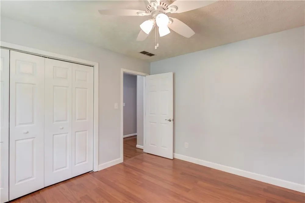 1162 Melton Drive SW Lilburn, GA 30047