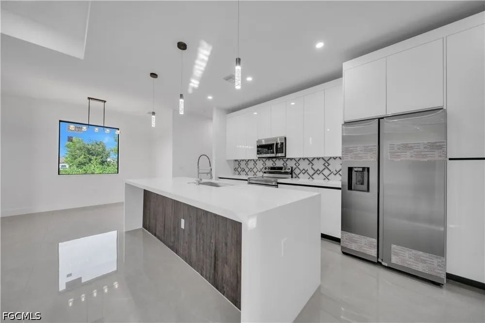 NW 5th Avenue Cape Coral, FL 33993