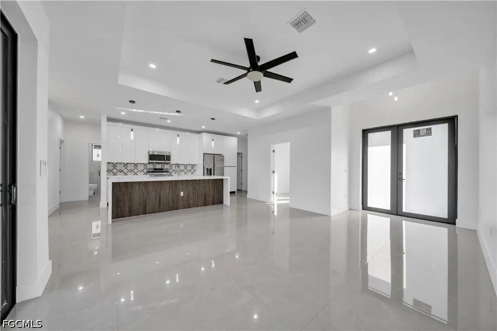 NW 5th Avenue Cape Coral, FL 33993
