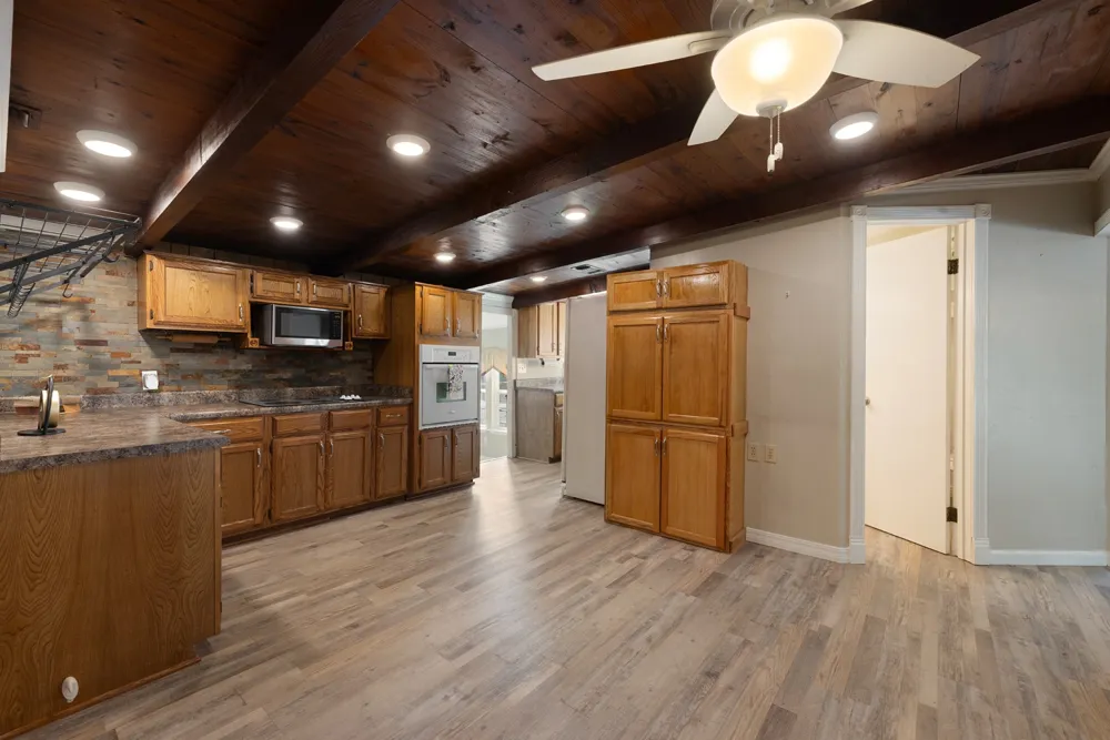 1068 Lakeside Fort Towson, OK 74735