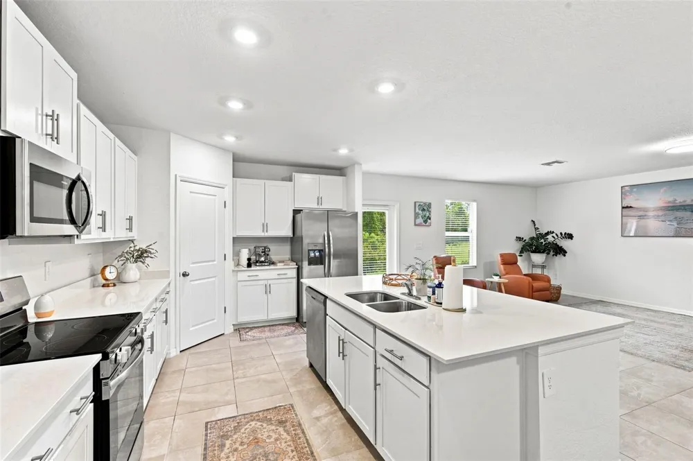 13969 LILAC SKY TERRACE Bradenton, FL 34211