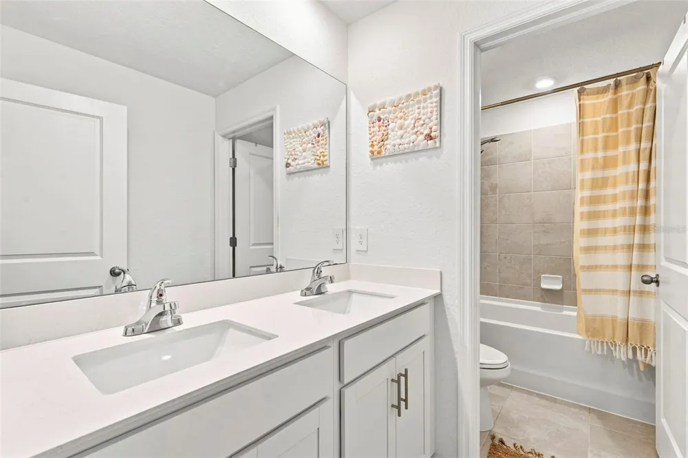 13969 LILAC SKY TERRACE Bradenton, FL 34211