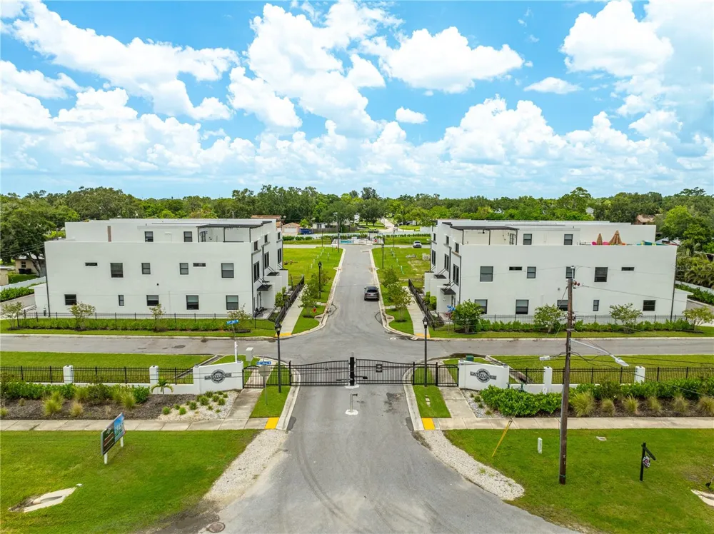 6214 64TH WAY Pinellas Park, FL 33781