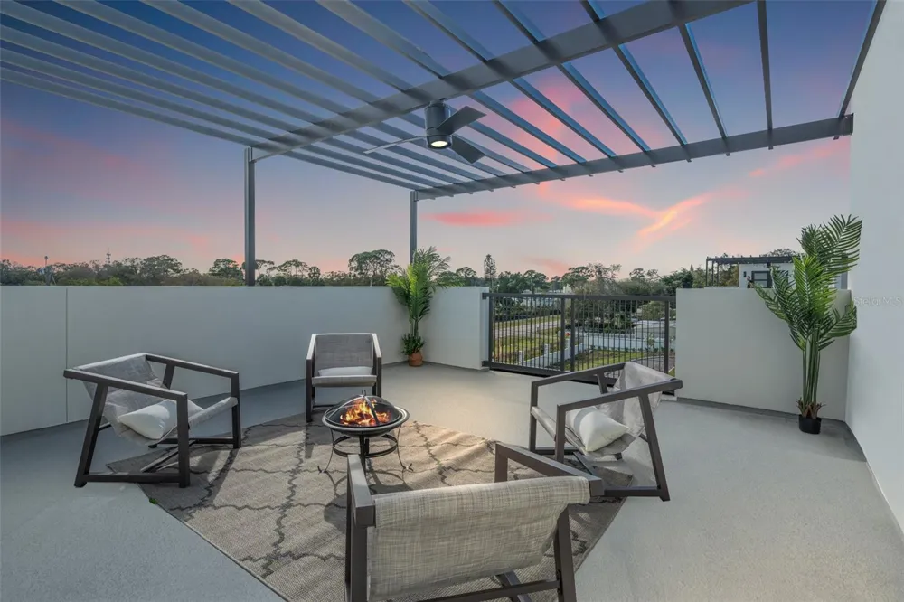 6214 64TH WAY Pinellas Park, FL 33781