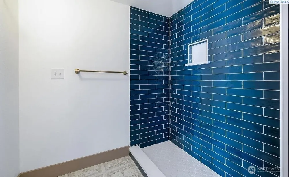 7108 W Argent Pasco, WA 99301