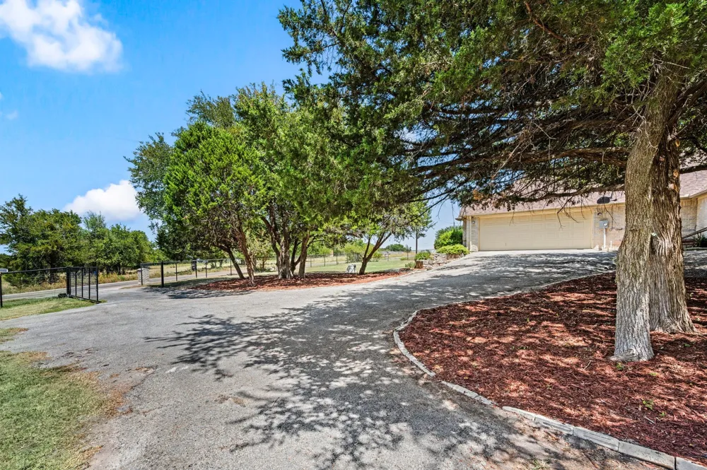 791 Trailwood Drive Weatherford, TX 76085