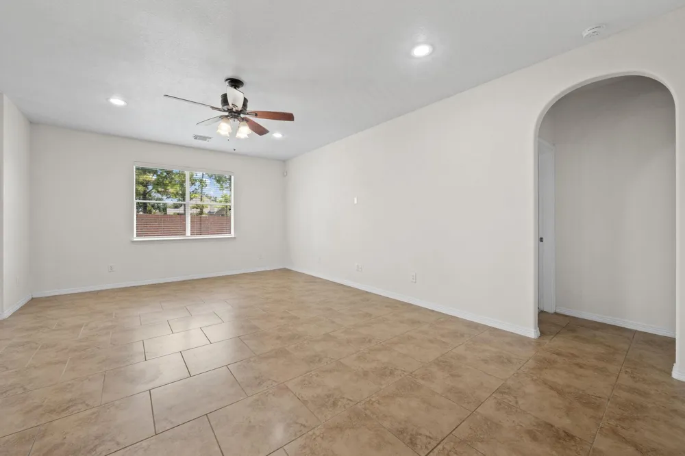 2909 Castleton Bay Lane Pearland, TX 77584