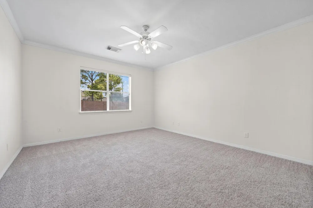 2909 Castleton Bay Lane Pearland, TX 77584