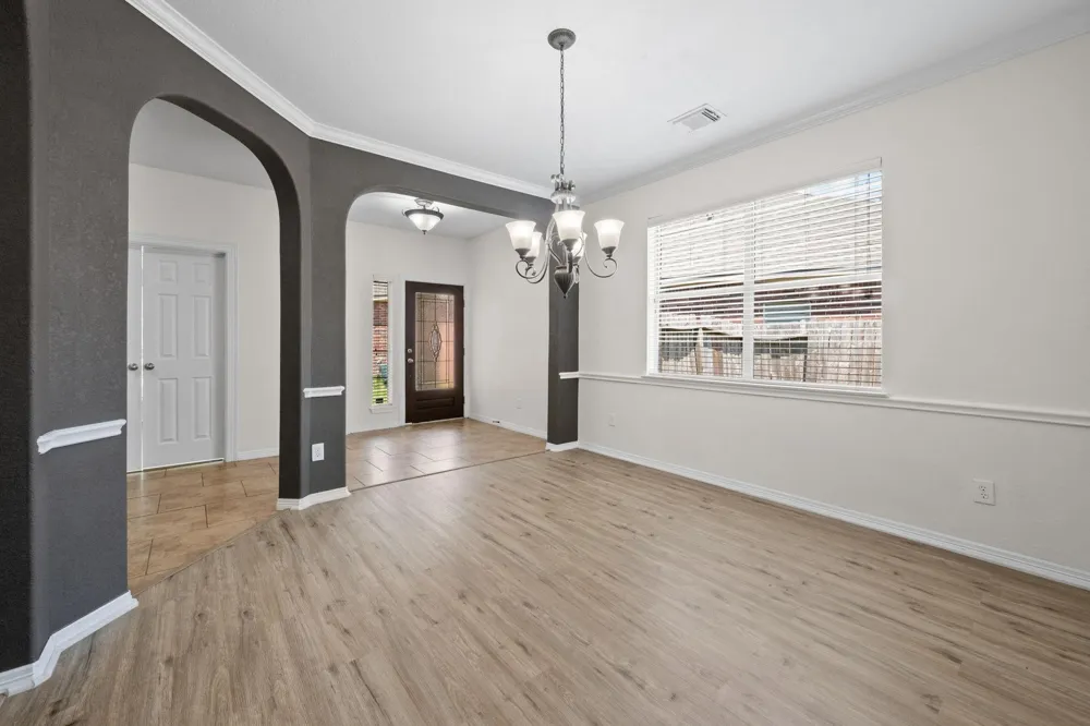 2909 Castleton Bay Lane Pearland, TX 77584
