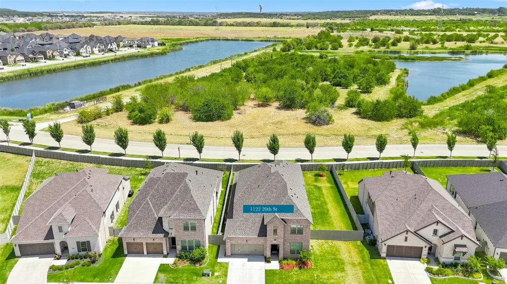 1122 20th Street Northlake, TX 76226