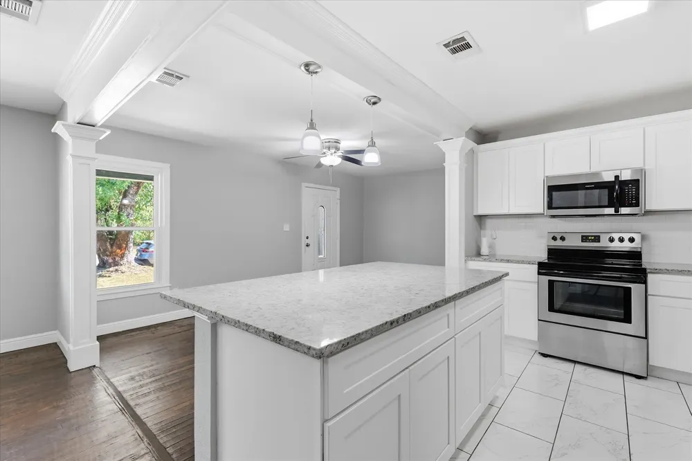 4512 Wabash Avenue Fort Worth, TX 76133