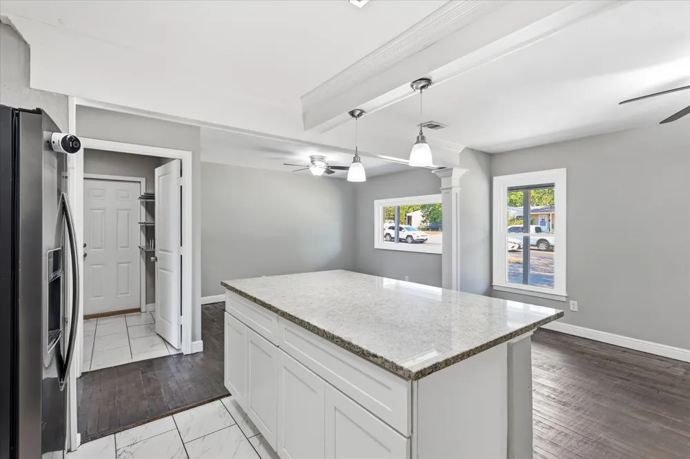 4512 Wabash Avenue Fort Worth, TX 76133