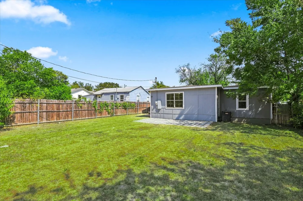 4512 Wabash Avenue Fort Worth, TX 76133