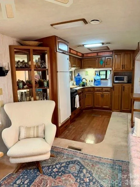 284 Aqua Vista Loop Waynesville, NC 28786