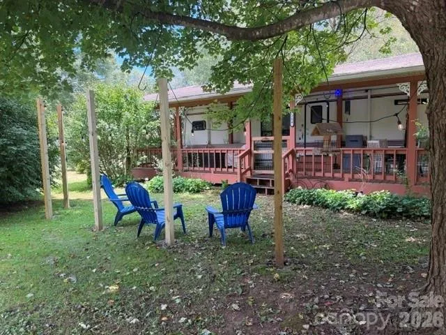 284 Aqua Vista Loop Waynesville, NC 28786