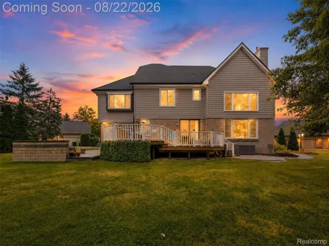 22099 Barclay Court