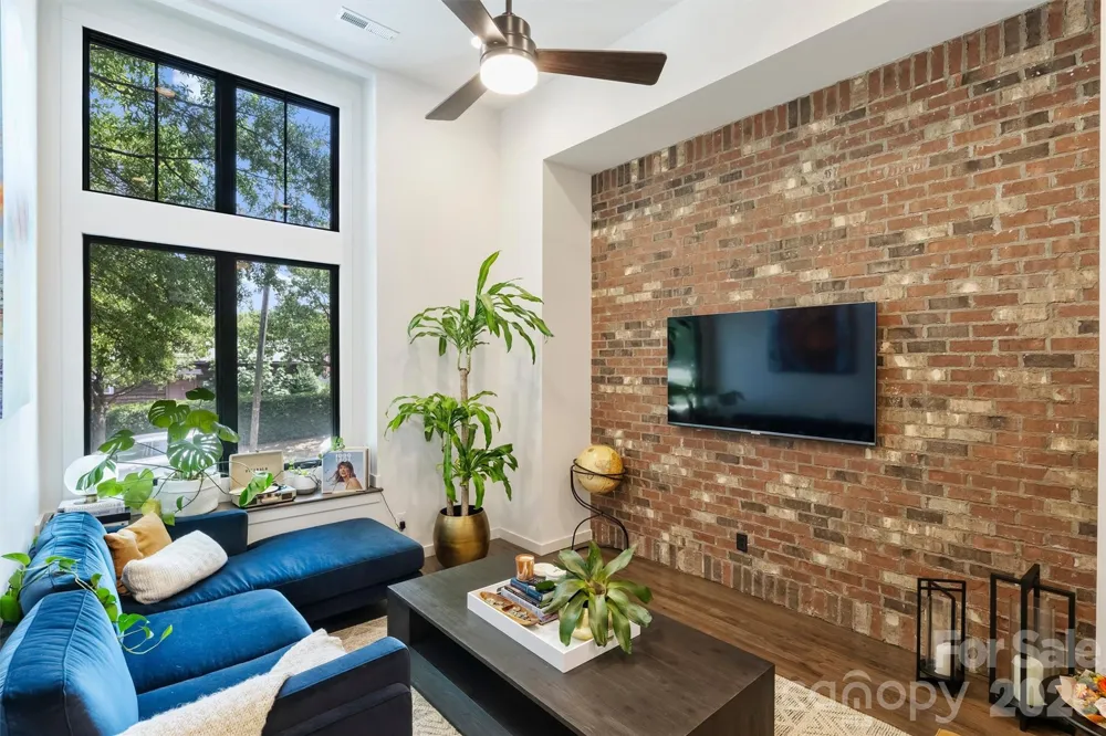 416 E 33rd Street Charlotte, NC 28205