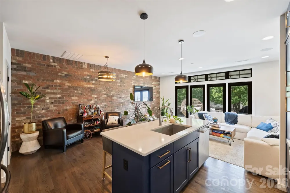 416 E 33rd Street Charlotte, NC 28205