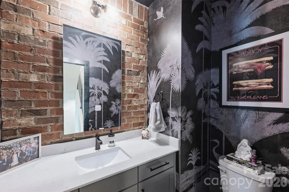 416 E 33rd Street Charlotte, NC 28205