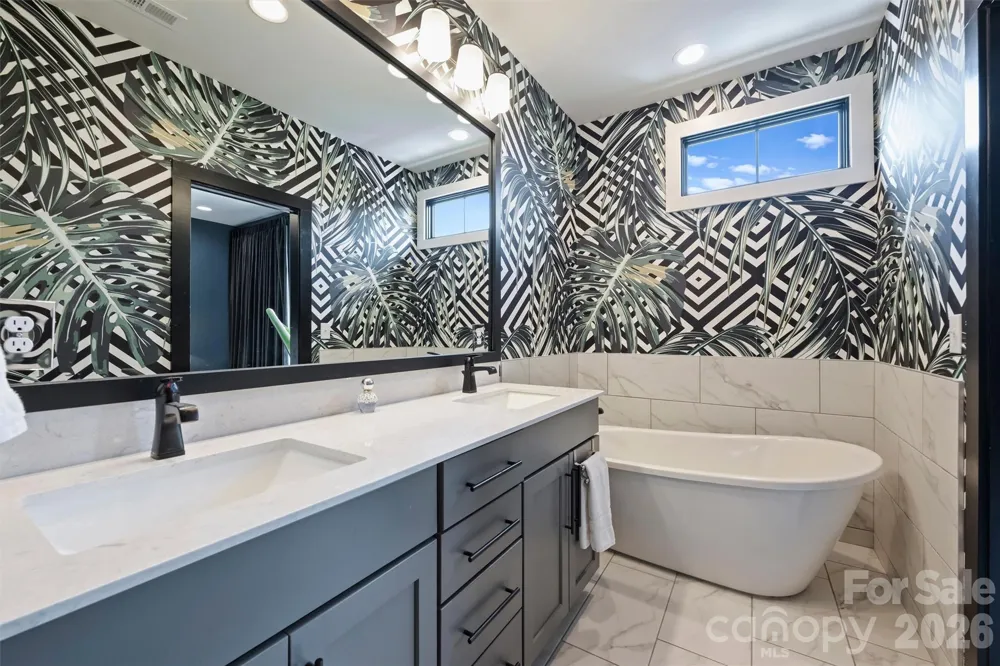 416 E 33rd Street Charlotte, NC 28205