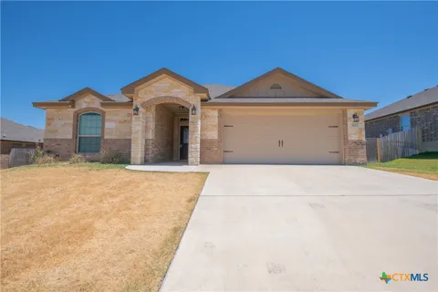 8404 Preserve Trail
