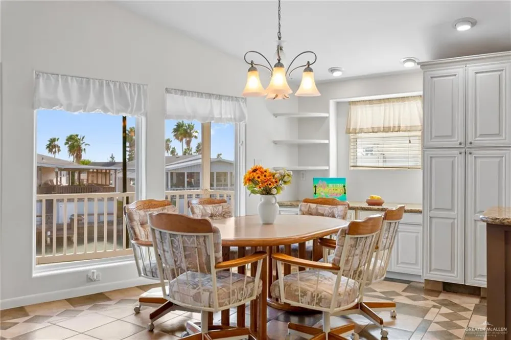 154 E Bonnet Circle Port Isabel, TX 78578