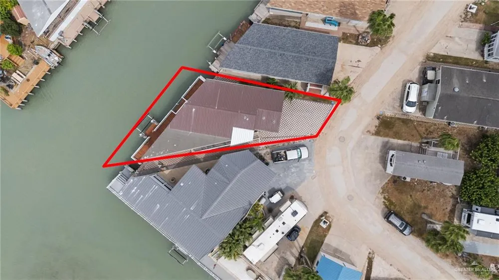 154 E Bonnet Circle Port Isabel, TX 78578