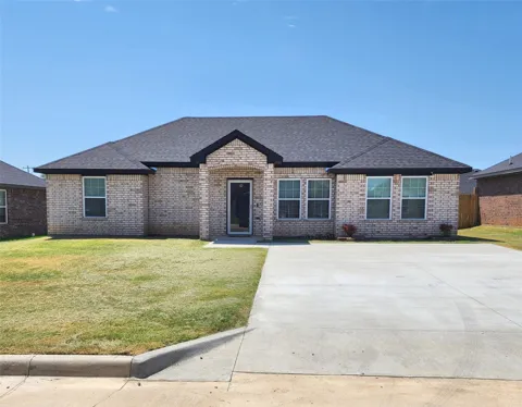 505 Sweet Pea Lane