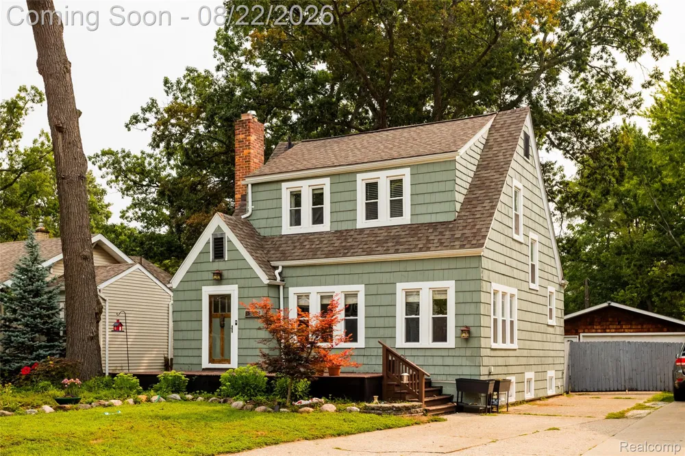 2220 Hyland Street Ferndale City, MI 48220