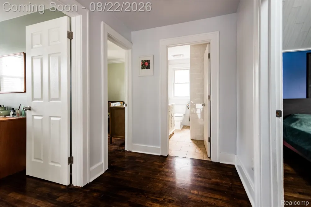 2220 Hyland Street Ferndale City, MI 48220