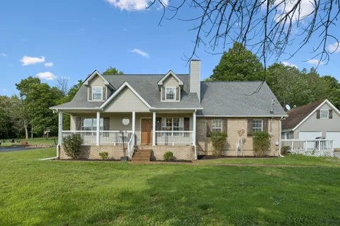 636 Shelley Dr