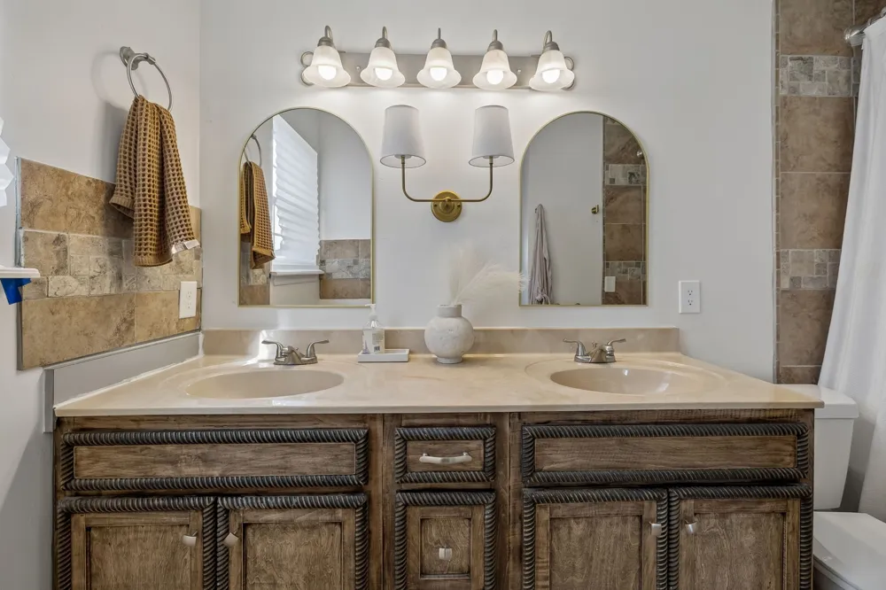 636 Shelley Dr Mount Juliet, TN 37122