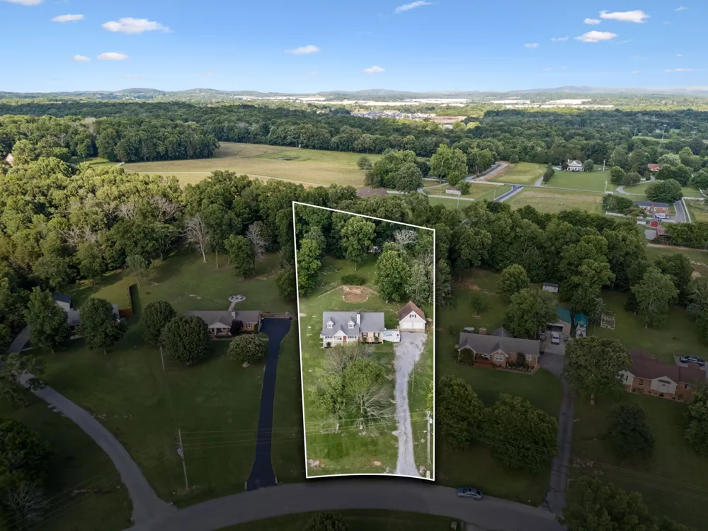 636 Shelley Dr Mount Juliet, TN 37122