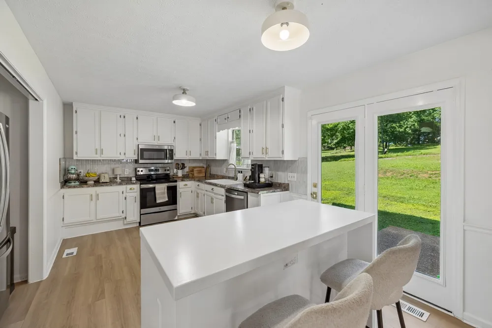 636 Shelley Dr Mount Juliet, TN 37122